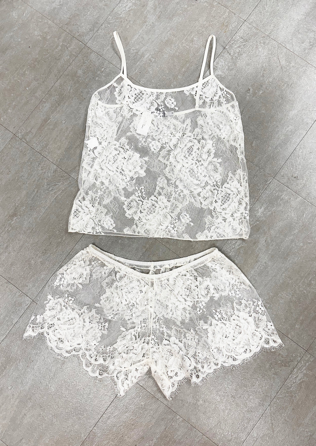 Wales Sheer Lace Set