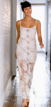 Load image into Gallery viewer, Wales Floral Lace Long Slip
