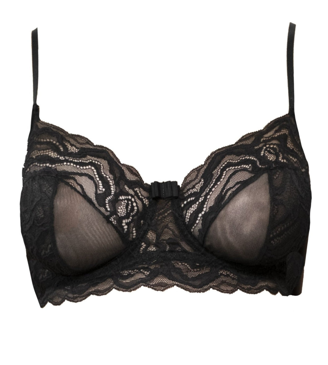 This classic everyday bra features underwire, sheer center panels with elastic-free lace edge. 